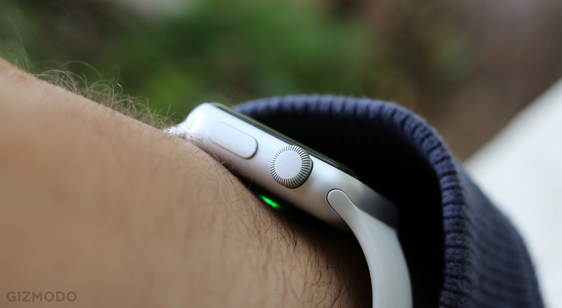 Illustration for article titled Apple Watch Review: I Beta-Tested The Watch So You Don't Have To